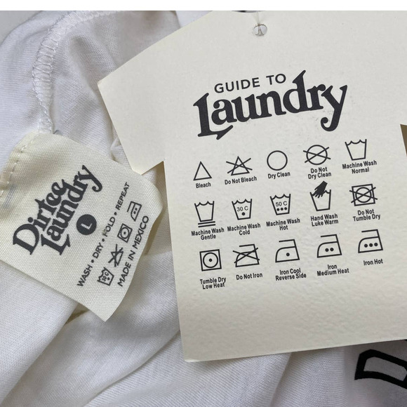 Dirtee Laundry Womens Sweet Dreams Are Made of Pizza Tshirt NEW Large - Picture 6 of 9